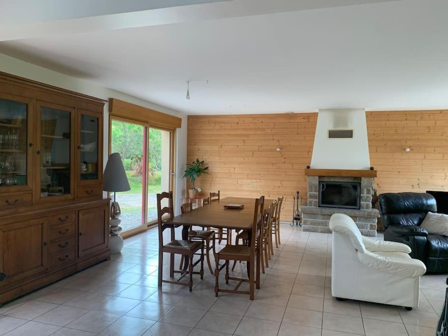 Gite De La Poupardiere, Maison De Campagne En Bordure De Riviere - 2 Nuits Minimum Villa Les Cresnays Esterno foto