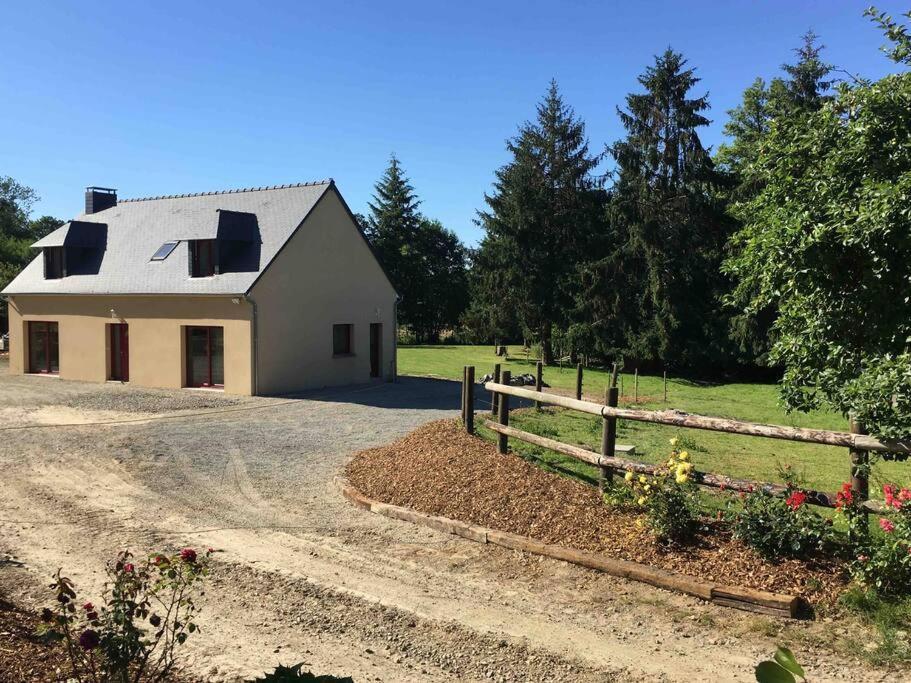 Gite De La Poupardiere, Maison De Campagne En Bordure De Riviere - 2 Nuits Minimum Villa Les Cresnays Esterno foto
